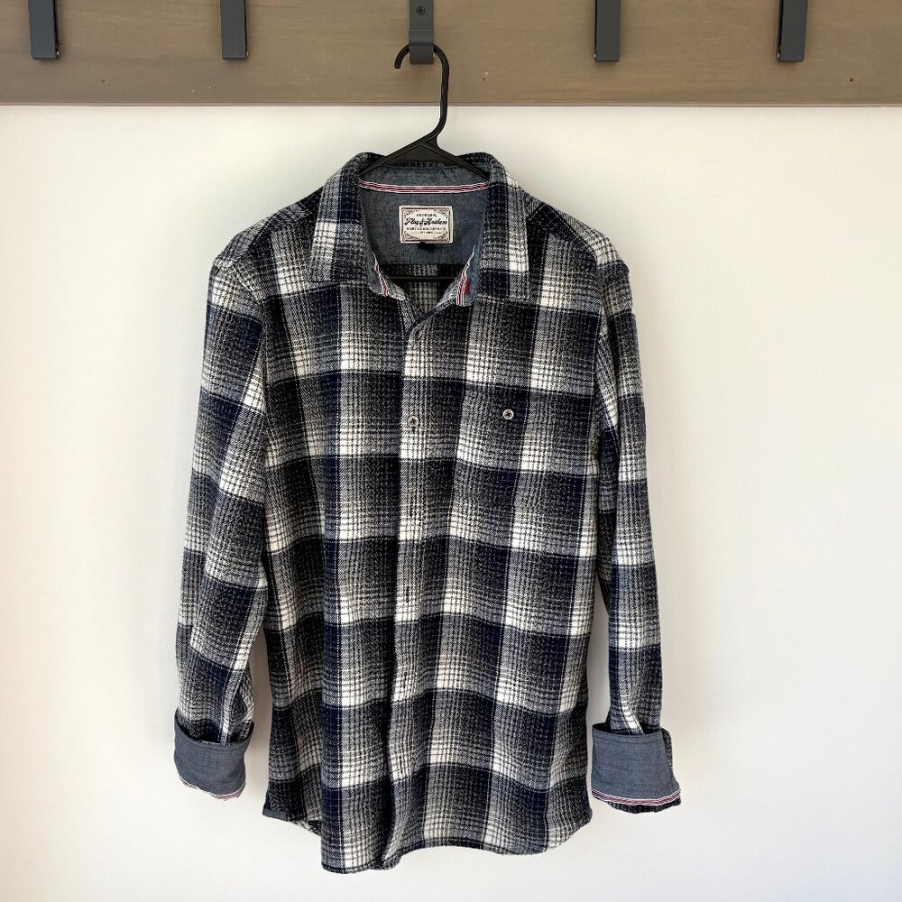 Flag & Anthem Button-Down Shirt | Navy/White Plaid | Size Large | EUC